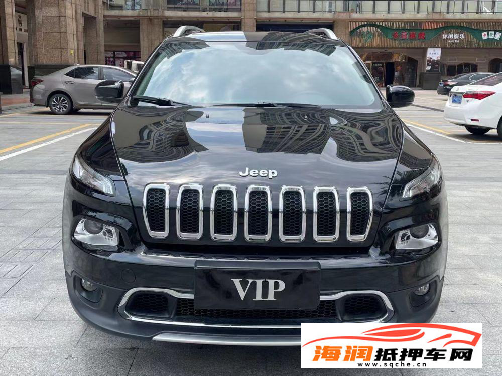 21年  吉普自由光Jeep 自由光 2020款 自由光 2.0L 两驱经典运动版