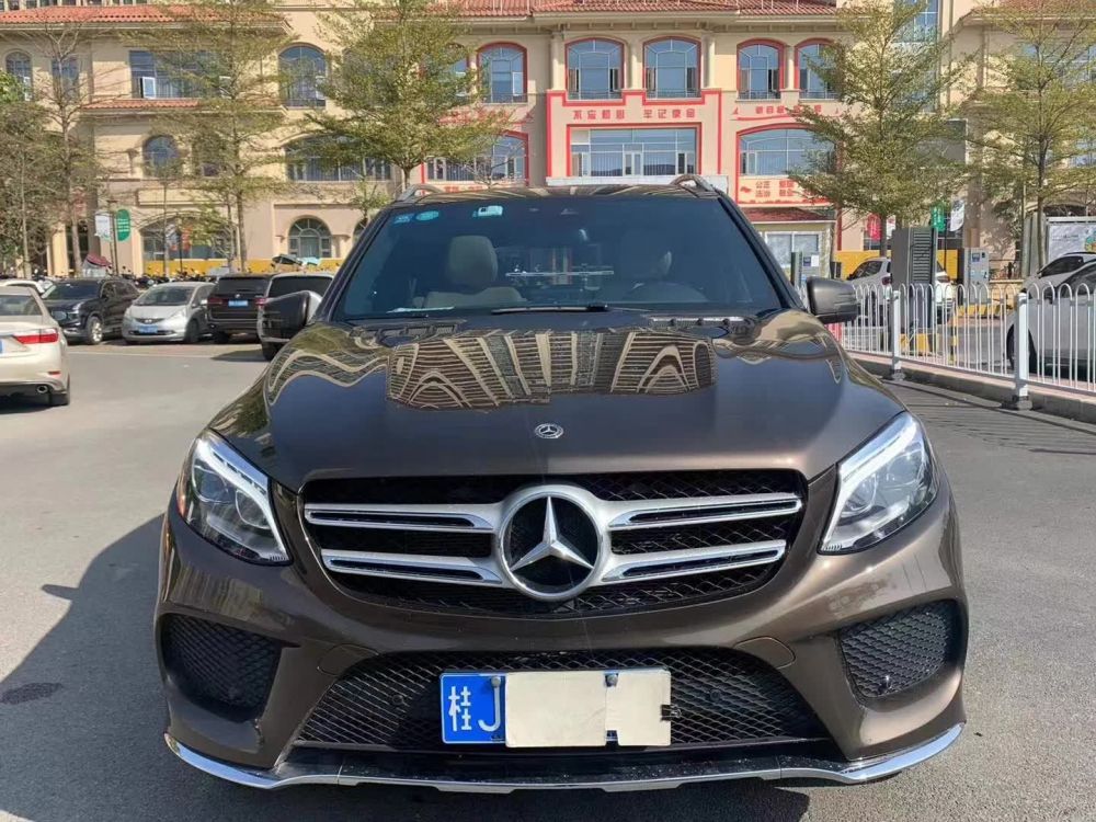 奔驰GLE级(进口) 2018款 奔驰GLE级(进口) GLE 320 4MATIC 轿跑SUV